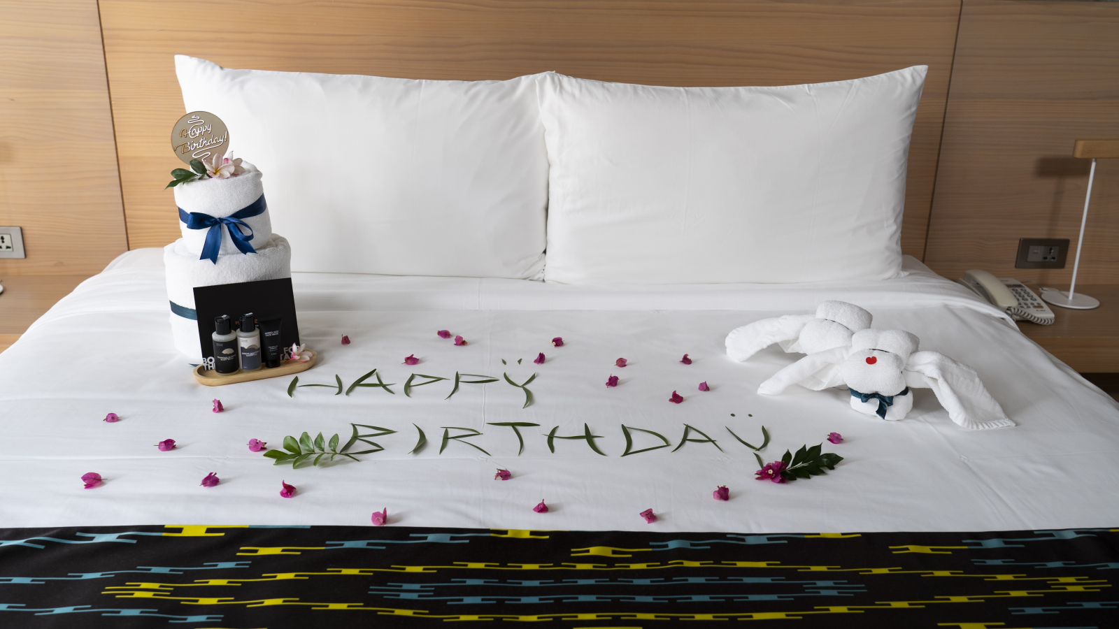 Kenting Birthday Stay Recommendation - The Wandering Walls Room Decoration